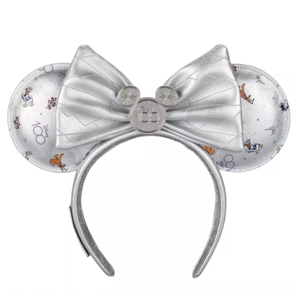 D100 ears